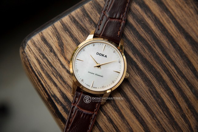 TOP 5 đồng hồ đính kim cương thật từ các thương hiệu nổi tiếng ảnh 1