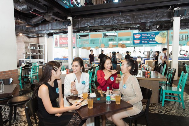 'Ngôi nhà chung' tại vòng chung kết Miss World Vietnam 2019 có gì? ảnh 2