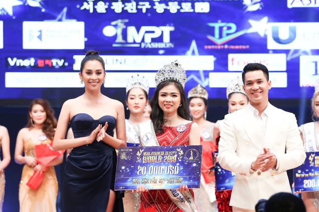 Đặng Thu Thảo đăng quang cuộc thi Hoa hậu Doanh Nhân Sắc Đẹp Thế Giới 2019 ảnh 1