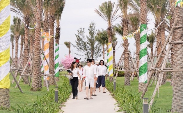 Hồ Tràm 'khoác áo mới' ảnh 6