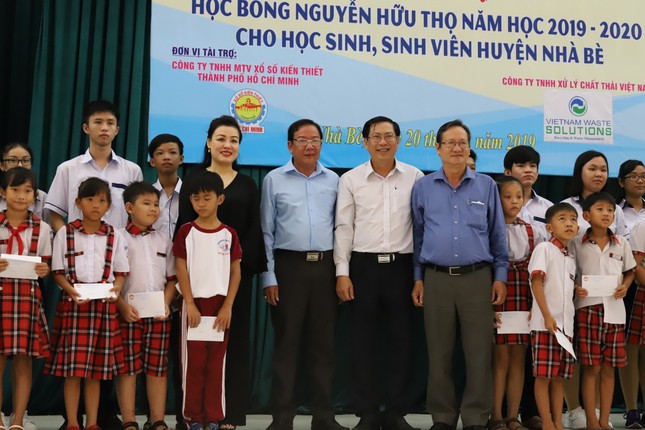 Từ Hoa Kỳ, “vua rác” chia sẻ câu chuyện phòng chống dịch COVID-19 ảnh 3