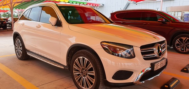 Đại gia Việt bán Porsche, Mercedes đổi lấy ô tô VinFast ảnh 1