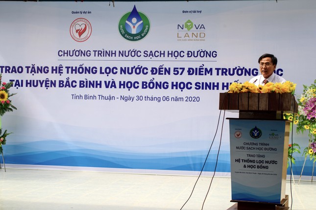 ‘Thật vui khi em đã được uống nước sạch…!’ ảnh 2