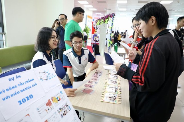 Ngày hội kết nối cộng đồng tại UEF: Lan tỏa những giá trị đẹp ảnh 2