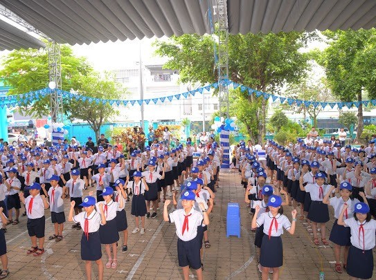 Sân chơi 'Ngại gì thử thách' đầu tiên của Cô Gái Hà Lan cho học sinh tiểu học ảnh 2