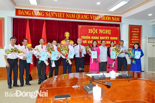 Điều động, bổ nhiệm nhân sự 5 địa phương ảnh 2