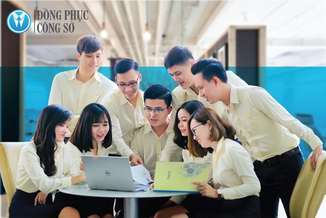 Xây dựng câu chuyện thương hiệu từ chiếc áo đồng phục công sở ảnh 1