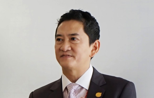 Chuyện của người “đưa đò” trên… không ảnh 3