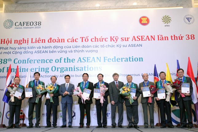 Tổng công ty Điện lực TPHCM: Thêm 44 kỹ sư chuyên nghiệp ASEAN ảnh 2