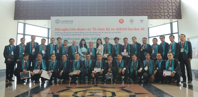 Tổng công ty Điện lực TPHCM: Thêm 44 kỹ sư chuyên nghiệp ASEAN ảnh 4