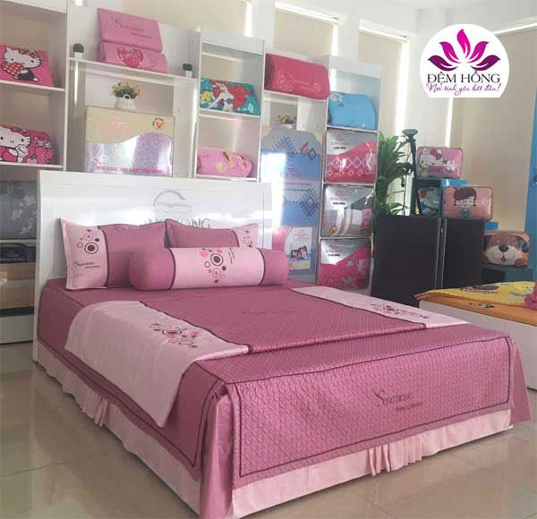 Bộ sưu tập chăn ga gối đệm Sông Hồng cho mùa cưới không bao giờ lỗi mốt ảnh 2