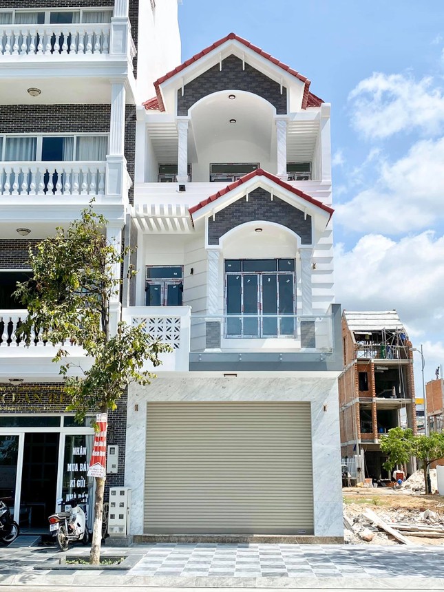 Thị trường cửa cuốn tăng tốc theo nhịp đô thị hóa ảnh 1