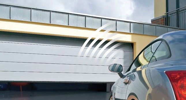 Thị trường cửa cuốn tăng tốc theo nhịp đô thị hóa ảnh 2