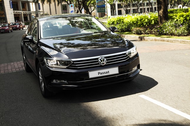Volkswagen ưu đãi cuối năm đến 100% phí trước bạ và 15% phí dịch vụ ảnh 2