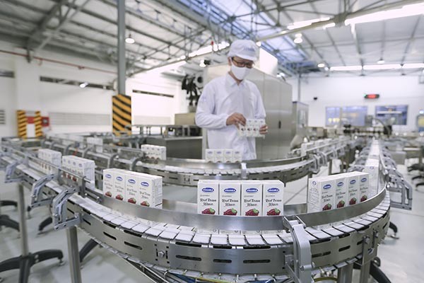 Vinamilk vững vàng vị trí dẫn đầu top 100 doanh nghiệp bền vững Việt Nam năm 2020 ảnh 4