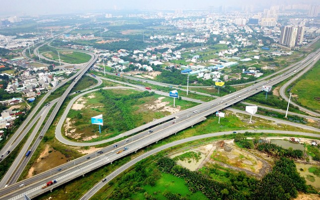Sức hút từ khu đô thị Gem Sky World 92,2 ha tại Long Thành ảnh 4