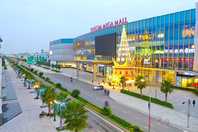 Trải nghiệm mùa đông đầu tiên tại “Thành phố biển hồ” giữa lòng Hà Nội ảnh 4