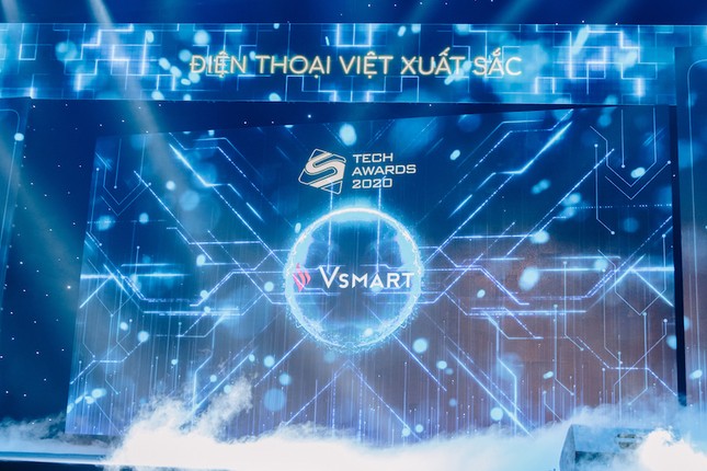 Đằng sau “cú ăn 4” của thương hiệu điện thoại Việt tại Tech Awards 2020 ảnh 1
