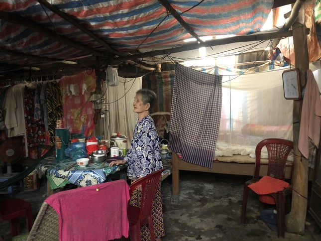 Nguyện ước trước khi mất của đôi vợ chồng già bán vé số mưu sinh ảnh 1