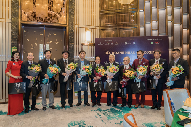 CEO Lê Dung cùng những chia sẻ hữu ích đến từ chuyên gia tại “Tiệc doanh nhân chào xuân” ảnh 4