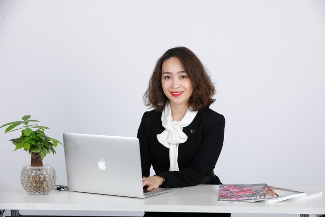 Hoạt động Ngân hàng bán lẻ Vietcombank - Chuyển đổi để bứt phá ảnh 1
