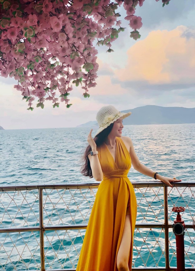 Miên Phạm: Thời trang dành cho phái đẹp tuổi trung niên ảnh 1