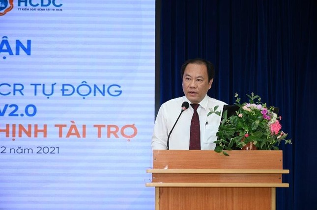Tập đoàn Hưng Thịnh trao tặng hệ thống máy xét nghiệm COVID-19 tự động trị giá gần 5,3 tỷ đồng cho TP.HCM ảnh 3