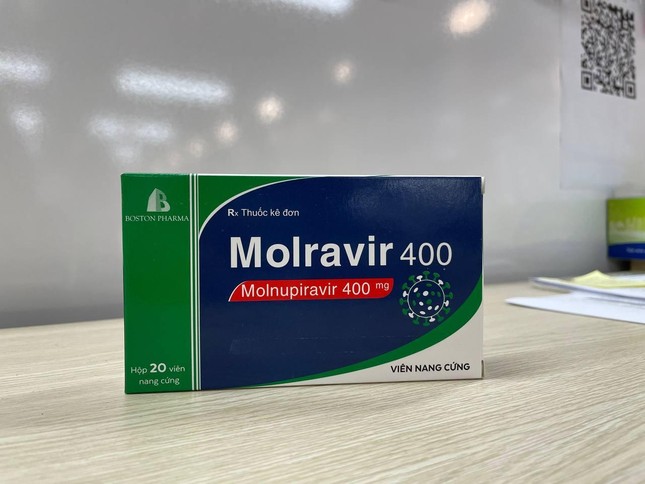 Thuốc điều trị Covid-19 Molnupiravir lên kệ chuỗi nhà thuốc FPT Long Châu với giá cực tốt ảnh 1