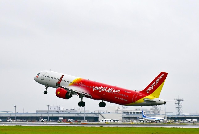 Fukuoka và Nagoya (Nhật Bản) nồng hậu chào đón hành khách Vietjet ảnh 1