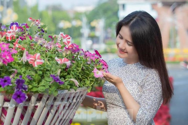 Mãn nhãn sắc Xuân trên đất Thủ ngày cận Tết ảnh 10
