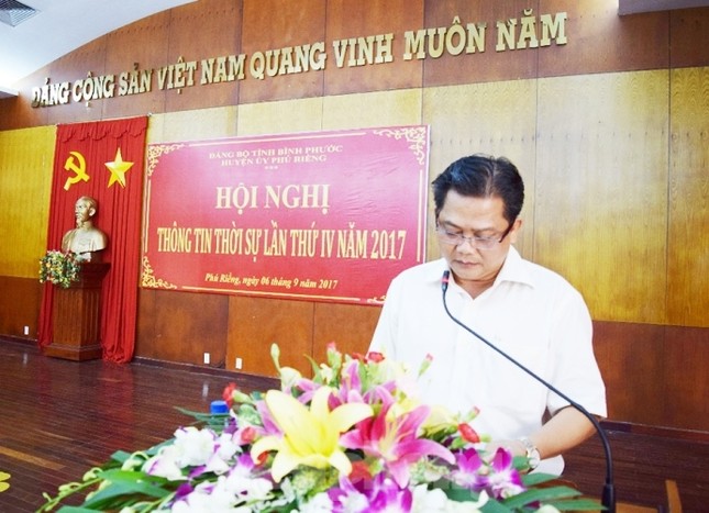 Phó Bí thư huyện dùng bằng giả từng được bao che sai phạm thế nào? ảnh 1