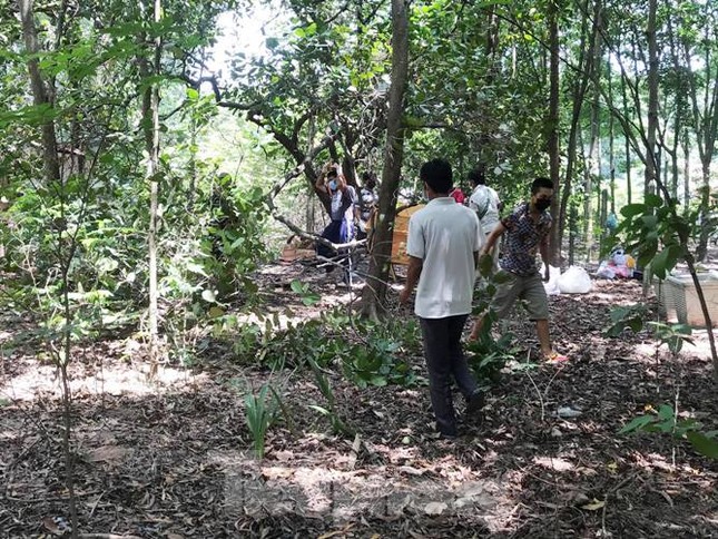 Nam thanh niên mất tích được tìm thấy trong tư thế treo cổ trên cây cao su ảnh 1