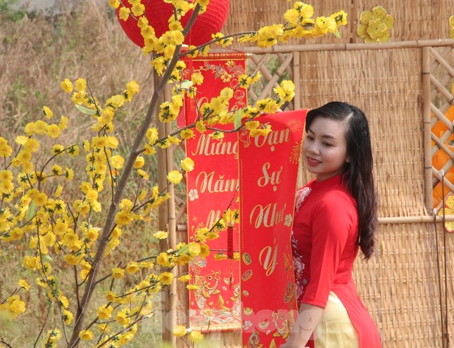 Thiên đường hoa Bình Dương ‘đốn tim’ du khách ảnh 5