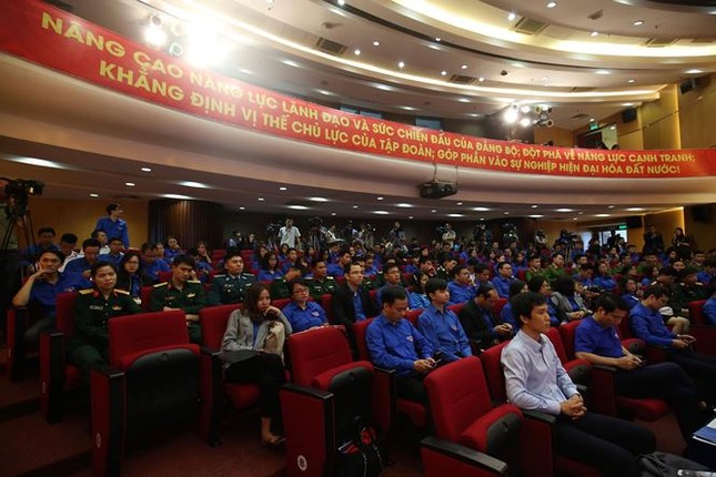 Toàn cảnh đối thoại của Bí thư thứ nhất TƯ Đoàn Lê Quốc Phong ảnh 3