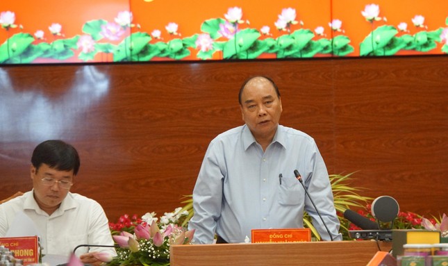 Chủ tịch nước Nguyễn Xuân Phúc làm việc tại Đồng Tháp ảnh 5