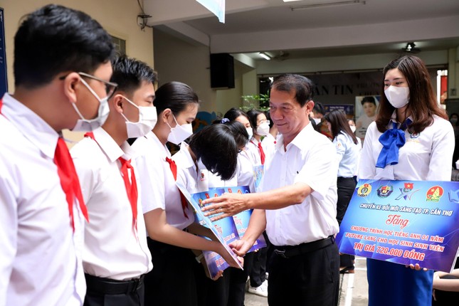  Cần Thơ khởi động chuyến xe đổi mới sáng tạo cho thanh thiếu niên và người lao động ảnh 4