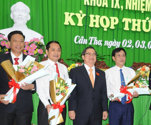 Thủ tướng phê chuẩn nhân sự thành phố Cần Thơ ảnh 1