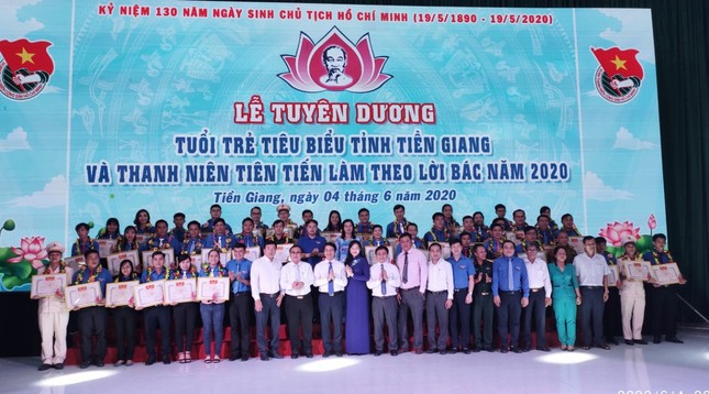 Tiền Giang tuyên dương 32 thanh niên làm theo lời Bác ảnh 1