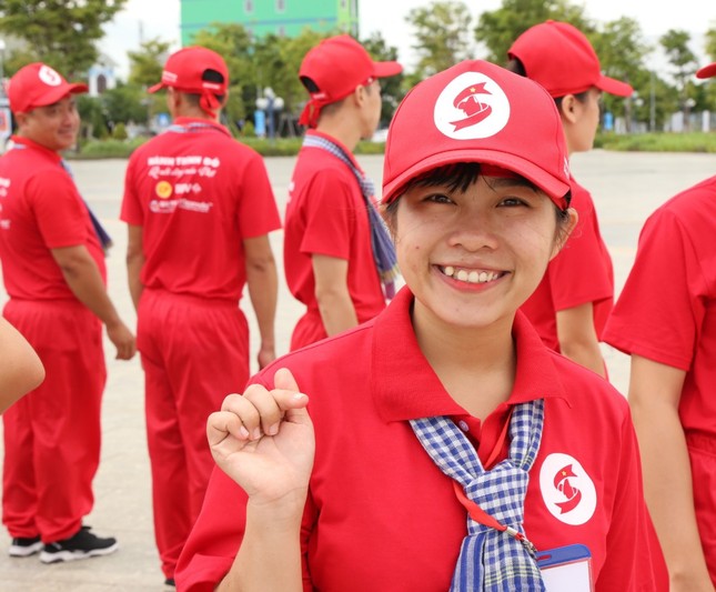 Nữ thạc sỹ dân tộc Tày tình nguyện đi khắp cả nước tuyên truyền hiến máu ảnh 1
