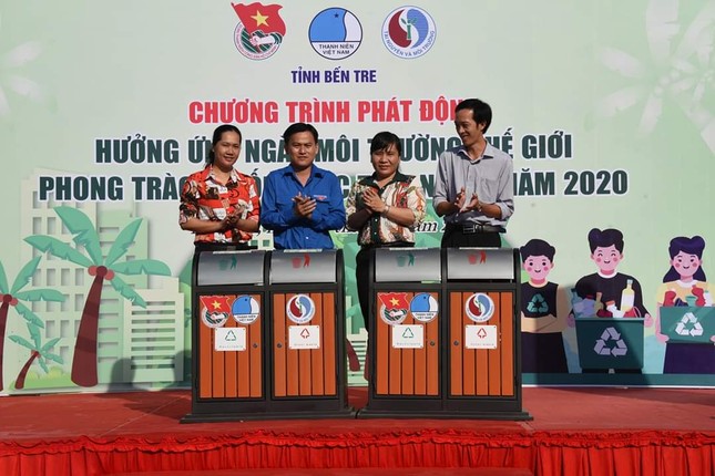 Bến Tre phát động phong trào 'Chống rác thải nhựa' ảnh 1