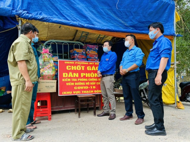 Tuổi trẻ Kiên Giang tiếp sức chiến sỹ biên giới chống dịch ảnh 1