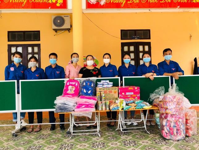 Cô gái xứ Thanh là thanh niên sống đẹp, lan tỏa nhiều hoạt động ý nghĩa trong cộng đồng ảnh 5