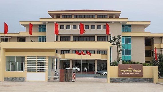 Kiểm điểm 5 cựu hiệu trưởng 'chung tay' khai khống hồ sơ ảnh 2