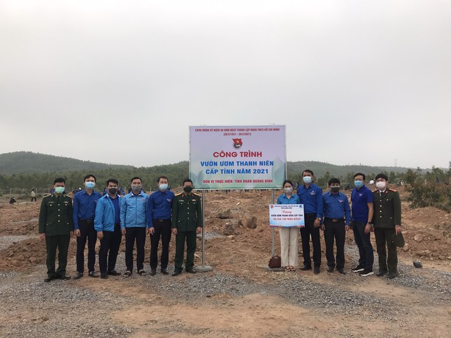 Tuổi trẻ Quảng Bình sôi nổi nhiều chương trình ý nghĩa cho cộng đồng ảnh 4