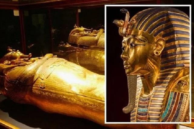 Vén màn bí ẩn lăng mộ đầy ắp vàng bạc của vua Tutankhamun: Vì sao có xác ướp 2 thai nhi? ảnh 1