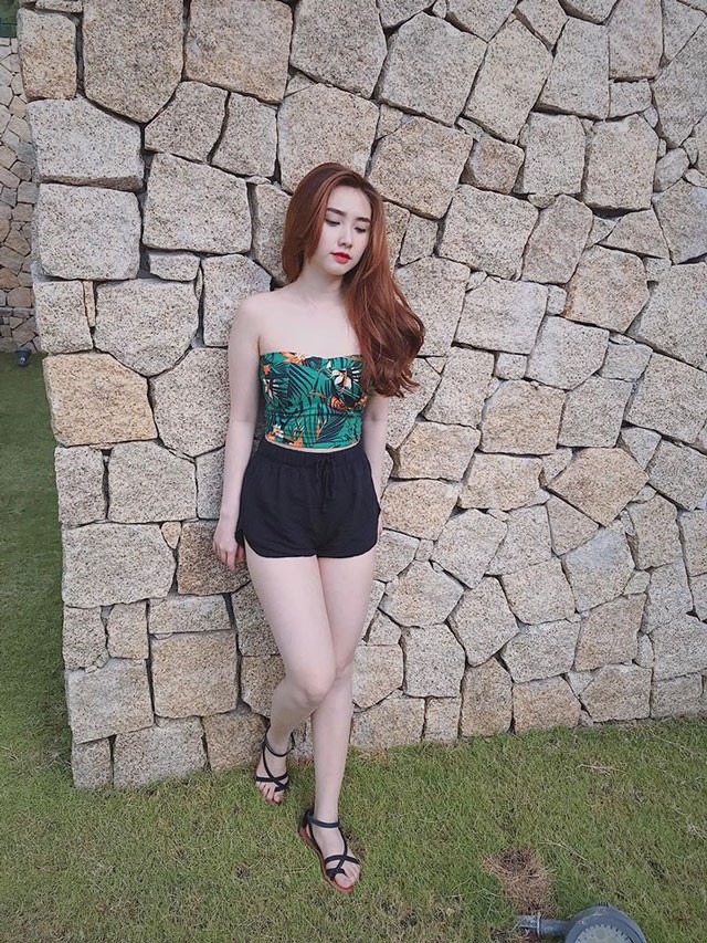 Nhan sắc ‘bạn gái tin đồn’ của thủ môn Bùi Tiến Dũng ảnh 2