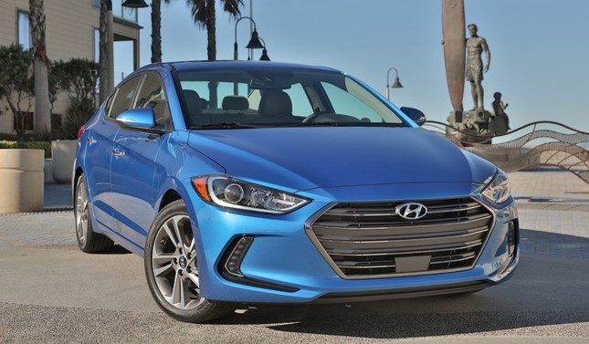 Ưu, nhược điểm của Hyundai Elantra 2018 ảnh 1