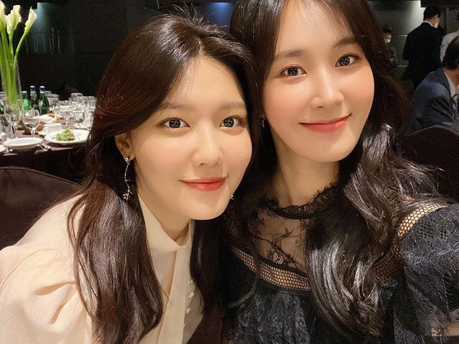 SNSD hội tụ hát mừng ngày vui của anh quản lý khiến SONE “bấn loạn” ảnh 4
