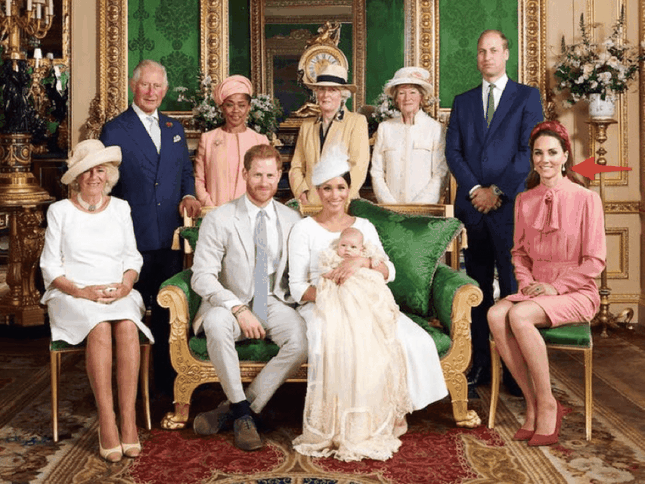 7 món bảo vật Hoàng gia được Công nương Kate Middleton “cưng như trứng“ ảnh 3