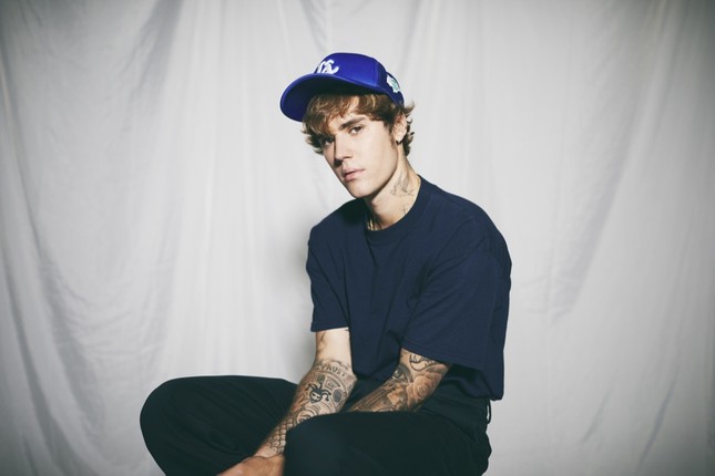 “Holy” - Sự trở lại đặc biệt của Justin Bieber với những câu chuyện chưa từng được kể ảnh 3